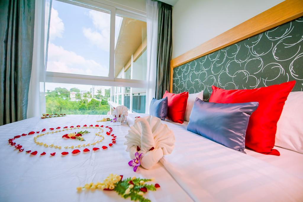Grand Nai Harn Suites Rawai Εξωτερικό φωτογραφία